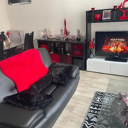 D'hotes Partagee Apartment *